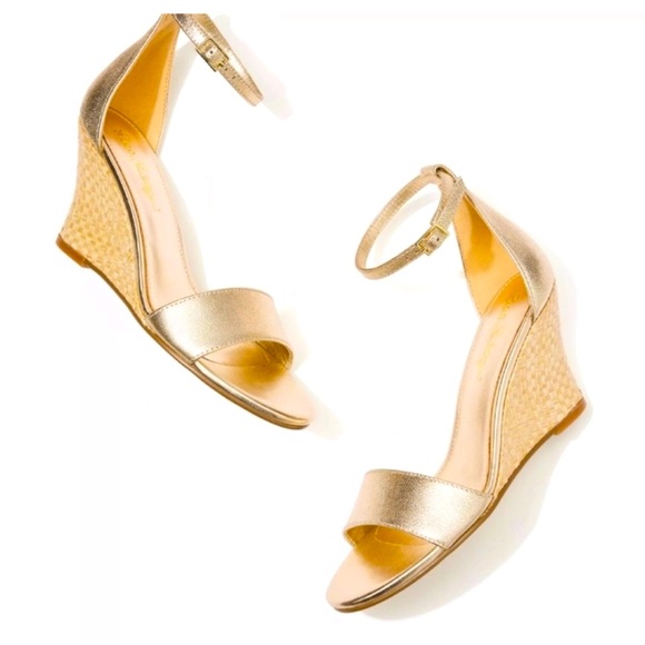 LILLY PULITZER BRIDGETT GOLD METALLIC LEATHER SANDALS size 7 - Picture 1 of 12